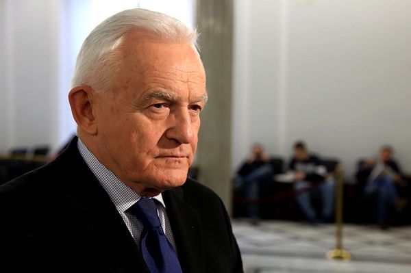 Miller przeciwko sprzedaży broni Ukrainie. "Może 50 tys. ludzi już wystarczy?"