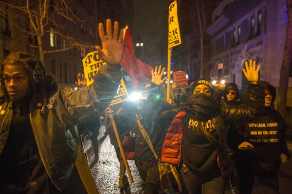 Protest w St. Louis po tym, jak policja zastrzeliła Afroamerykanina