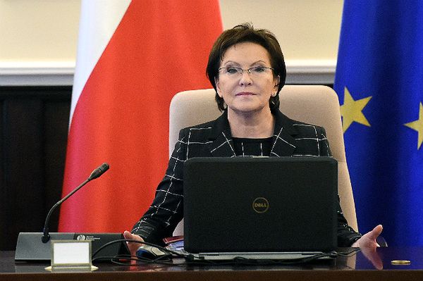 Premier Kopacz o Sikorskim: nie zamierzam zastępować prokuratora ani sędziego