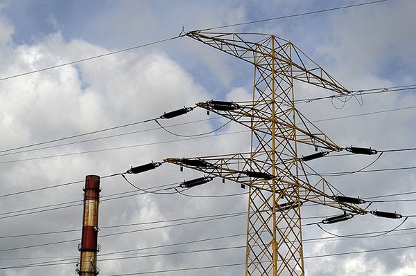 Ukraina rozważa odcięcie dostaw prądu na Krym