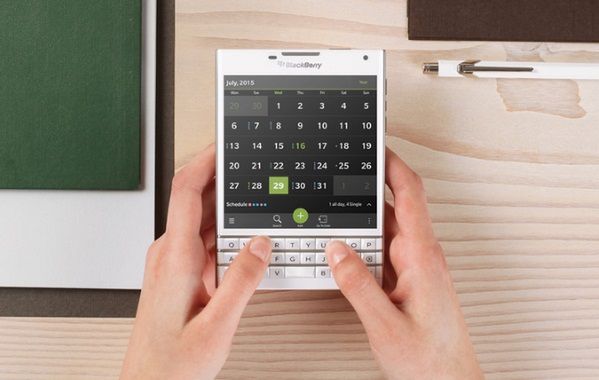 BlackBerry chce przejąć klientów Apple'a