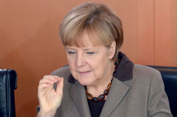 Angela Merkel: "nie" dla zniesienia sankcji wobec Rosji
