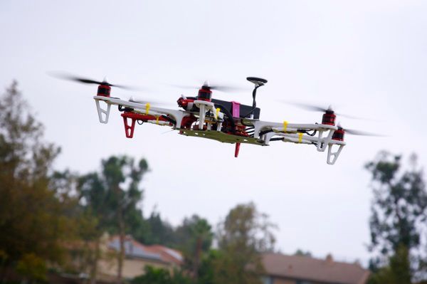 Meksykański dron rozbił się przy granicy z USA. Powód? Przeładowanie narkotykami