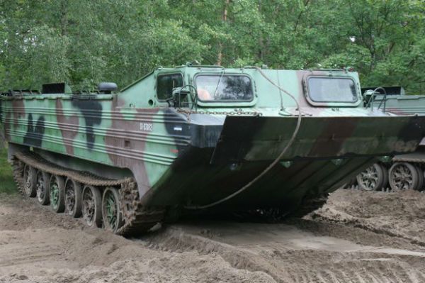 Niemiecka firma Rheinmetall zbuduje wraz z PGZ amfibię dla armii polskiej