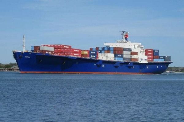 Odnaleziono rejestrator danych z zaginionego kontenerowca "El Faro"