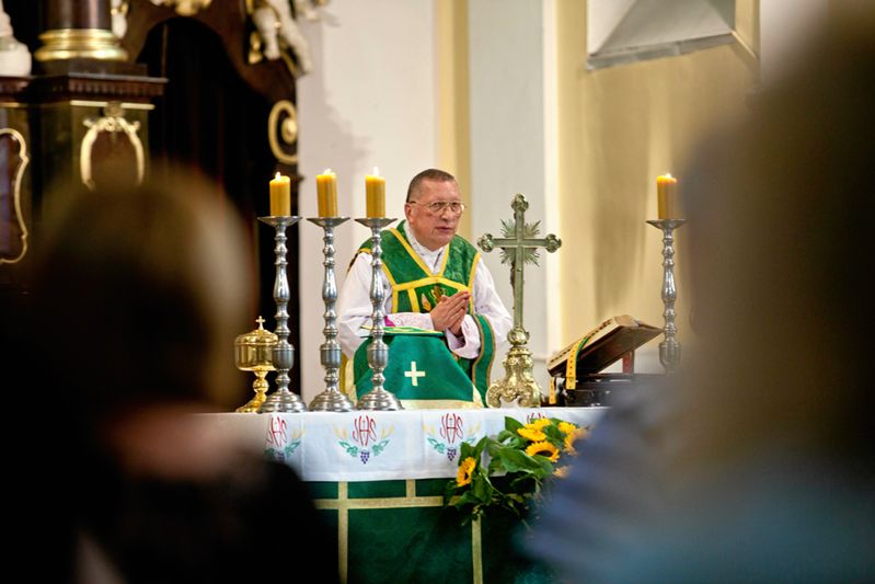 "Inwazja islamistów" w kazaniu księdza z Bydgoszczy. Słowa z ambony pod lupą śledczych i Watykanu