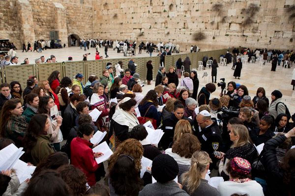 Izrael: zatrzymano 10 Żydówek, które modliły się pod Ścianą Płaczu