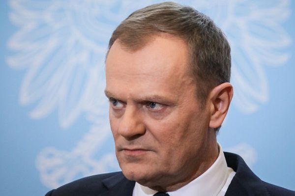 Leszek Miller: Tusk musi udowodnić, że nadal jest samcem alfa w PO