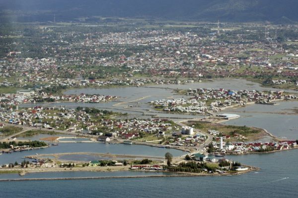 Trzęsienie ziemi w Indonezji. Jest zagrożenie tsunami