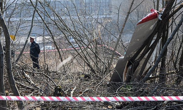 Sondaż CBOS: jedna czwarta Polaków nie ma wątpliwości, że w Smoleńsku był zamach