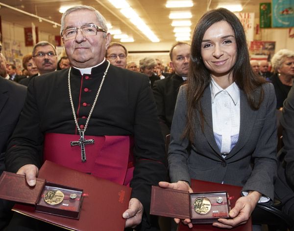 Tytuły Zasłużonego dla Solidarności dla abp. Głódzia i L. Kaczyńskiego