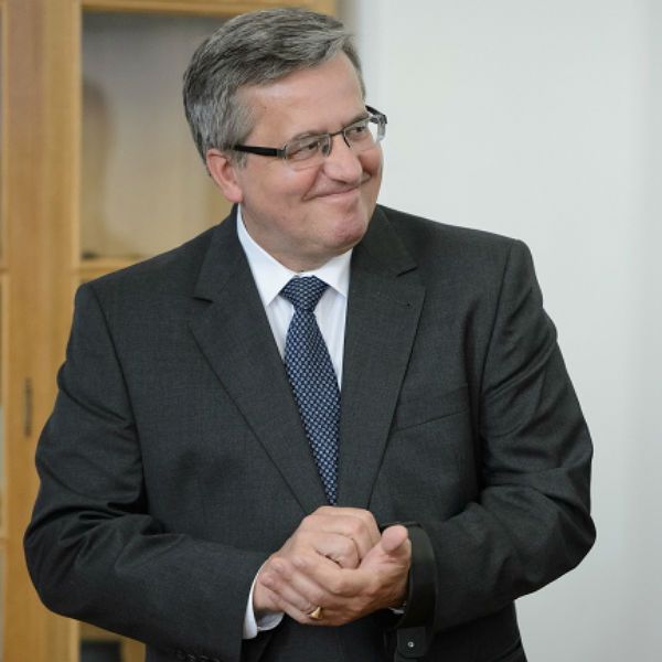 Sondaż CBOS: zaufanie do polityków - Bronisław Komorowski liderem rankingu