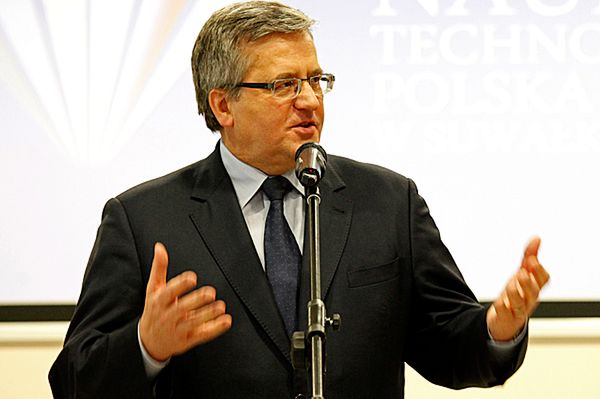 Bronisław Komorowski: proces zmęczenia i zużycia rządu jest oczywistością