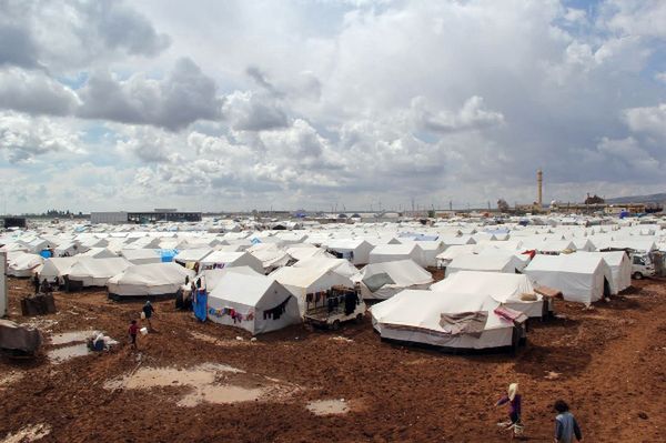 UNHCR: 40 proc. Syryjczyków opuściło swoje domy w wyniku wojny