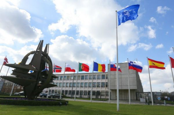 Przedstawiciel Rosji przy NATO: Polska zwiększa napięcie ws. Ukrainy