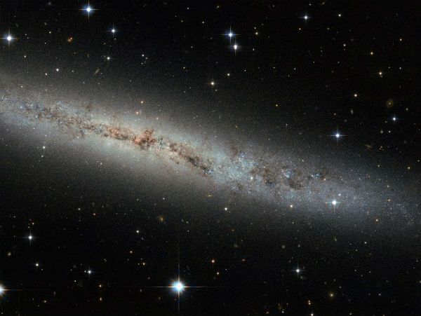 Prastara grupa galaktyk sfotografowana przez teleskop Hubble’a