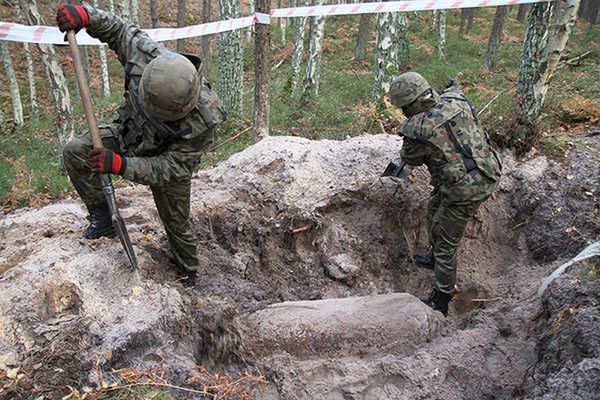 Poniemieckie bomby pod Bolesławcem. Niebezpieczny skład 300 metrów od zabudowań
