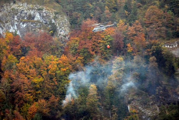 Szwajcaria: znaleziono ciało ofiary i czarną skrzynkę z rozbitego myśliwca F/A-18 Hornet