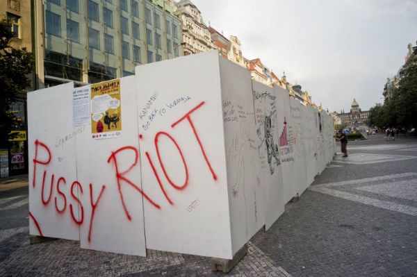 Maria Alochina z Pussy Riot zmienia decyzję na znak solidarności z koleżanką