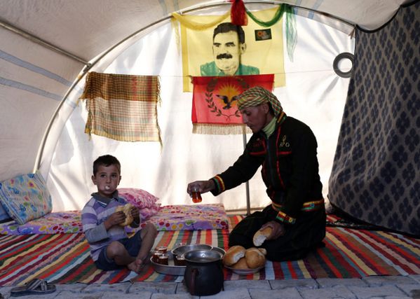 Kurdyjska PKK nie wycofuje się z procesu pokojowego