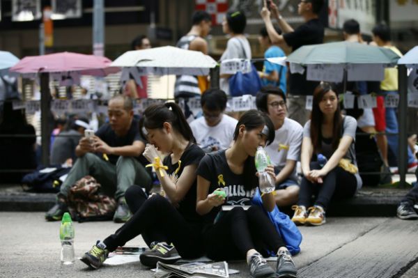 Protestujący w Hongkongu gotowi do rozmów z rządem