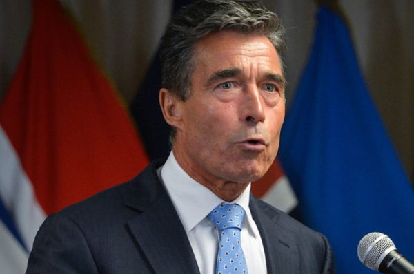 Anders Fogh Rasmussen: NATO proponuje Ukrainie poparcie polityczne