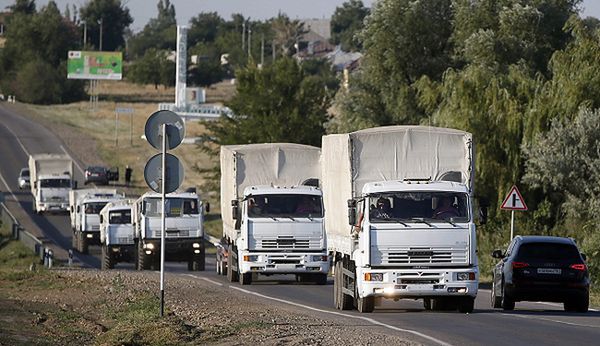 16 ciężarówek z "białego konwoju" jedzie na ukraińską granicę