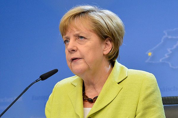 Angela Merkel apeluje do Władimira Putina, aby wpłynął na separatystów