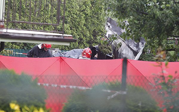 Policja: przeciągnięcie - to bezpośrednia przyczyna katastrofy awionetki w Bielsku-Białej