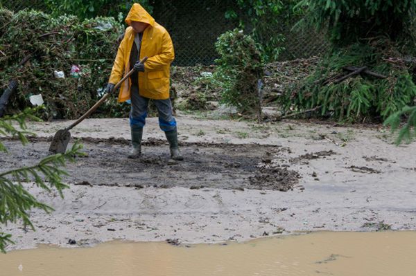 Deszcze i burze z gradem - niepokojące prognozy