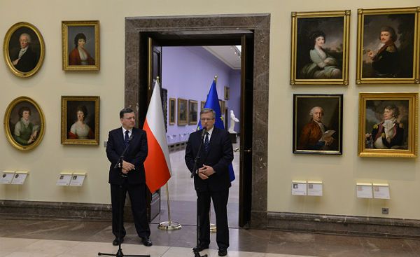 Sytuacja na Ukrainie zdominowała rozmowę Bronisława Komorowskiego z Jose Manuelem Barroso