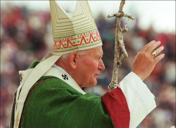 Jan Paweł II na znaczkach całego świata