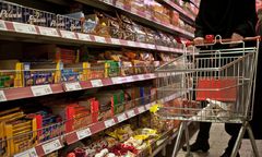 Coraz więcej kupują, by uśmierzyć obawy przed śmiercią,