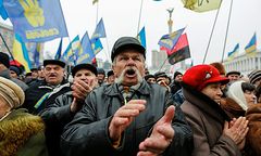 Ukraina: starcia milicji z opozycją, wśród rannych Jurij Łucenko