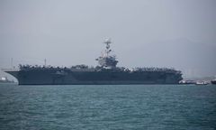 Amerykański lotniskowiec płynie na pomoc Filipińczykom