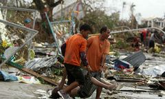 Co najmniej 10 tysięcy ofiar śmiertelnych po przejściu tajfunu