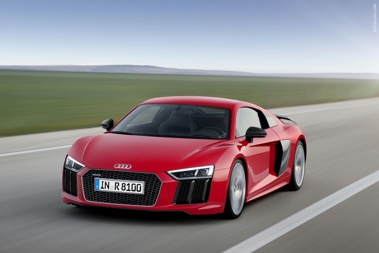 Audi R8 - 0-100 km/h: 3,2 s