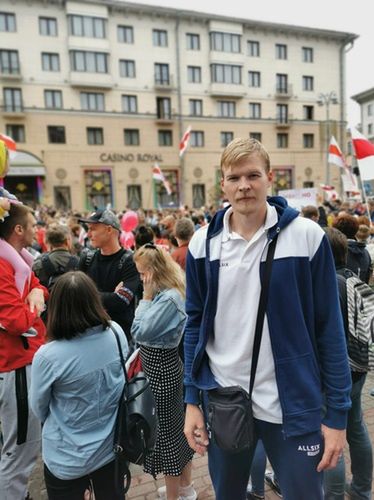 Artur Udrys na niedzielnym marszu przeciwników Aleksandra Łukaszenki w Mińsku (fot. archiwum prywatne)