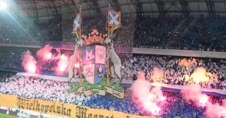 “Wielkopolska Magnateria”. Efektowna oprawa kibiców Lecha podczas meczu z Górnikiem Zabrze