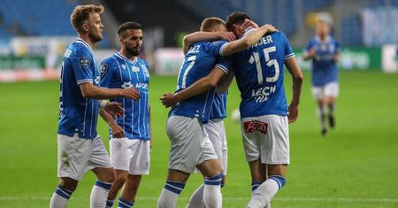 Lech Poznań wraca do walki o wicemistrzostwo. Kolejorz rozgromił Pogoń Szczecin