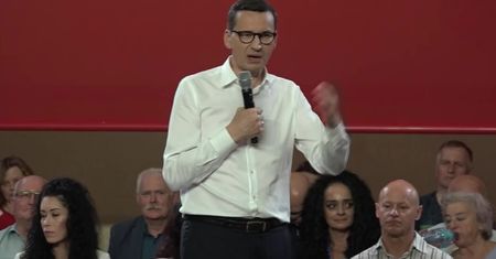 Premier w Wejherowie: “Zrobimy wszystko, żeby węgiel był. Już dzisiaj jest sporo węgla, ale ciągle za mało”