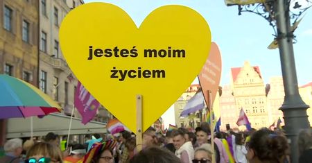 Ulicami Wrocławia przeszedł trzynasty marsz równości