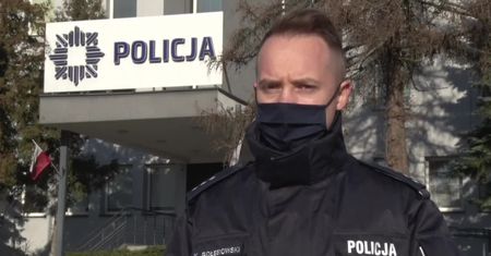 Policja z Lublina poszukuje oszustów, którzy metodą „na policjanta” ukradli złote monety warte ponad milion złotych