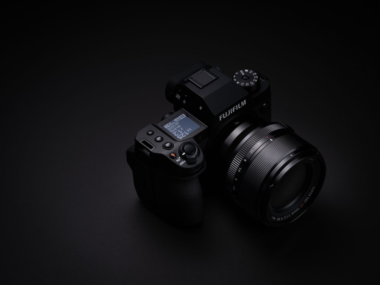   Fujifilm X-H2
