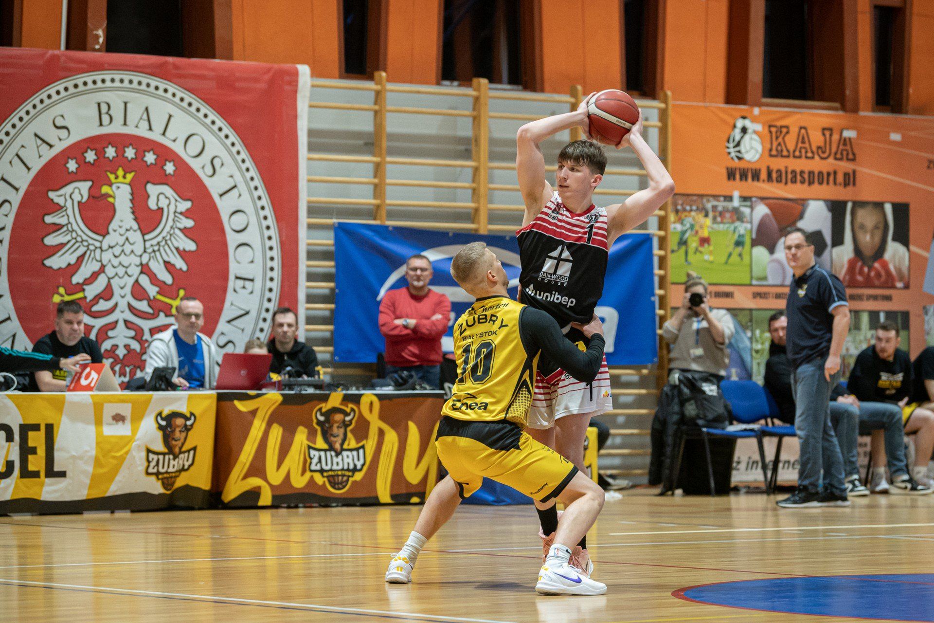 Koszykarze Tura Basket Bielsk Podlaski z nadziejami spoglądają w nowy sezon II ligi