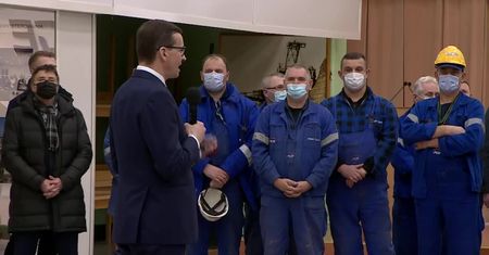 Premier: Żaden brukselski urzędnik nie może nam dyktować warunków tego, jak mamy się rządzić u siebie