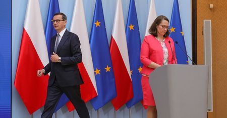 PiS nagle zmienia zdanie i rozwiązuje worek z pieniędzmi. "Odpowiedź na marsz 4 czerwca"