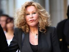 Jocelyn Wildenstein oszpeciła się na własne życzenie