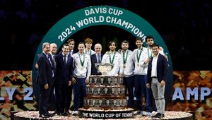 Ostatni akt sezonu. Osłabieni Włosi marzą o hat-tricku