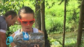 Rio 2016: baniaki z wodą, kamienie i... koleżanka na plecach. Tak haruje Włoszczowska